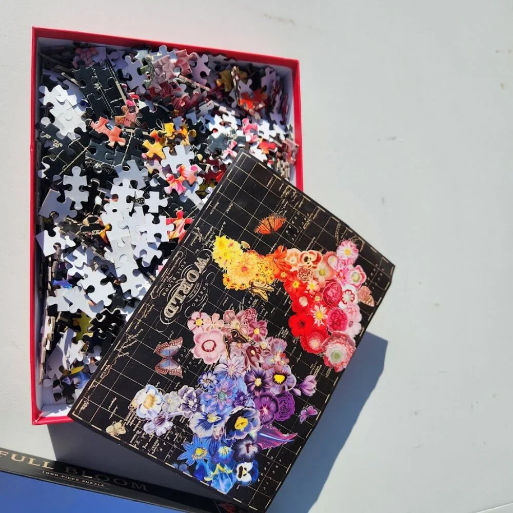 Galison Full Bloom World Map Jigsaw Puzzle 1000 Piece Flowers Spring Art Deco Fi